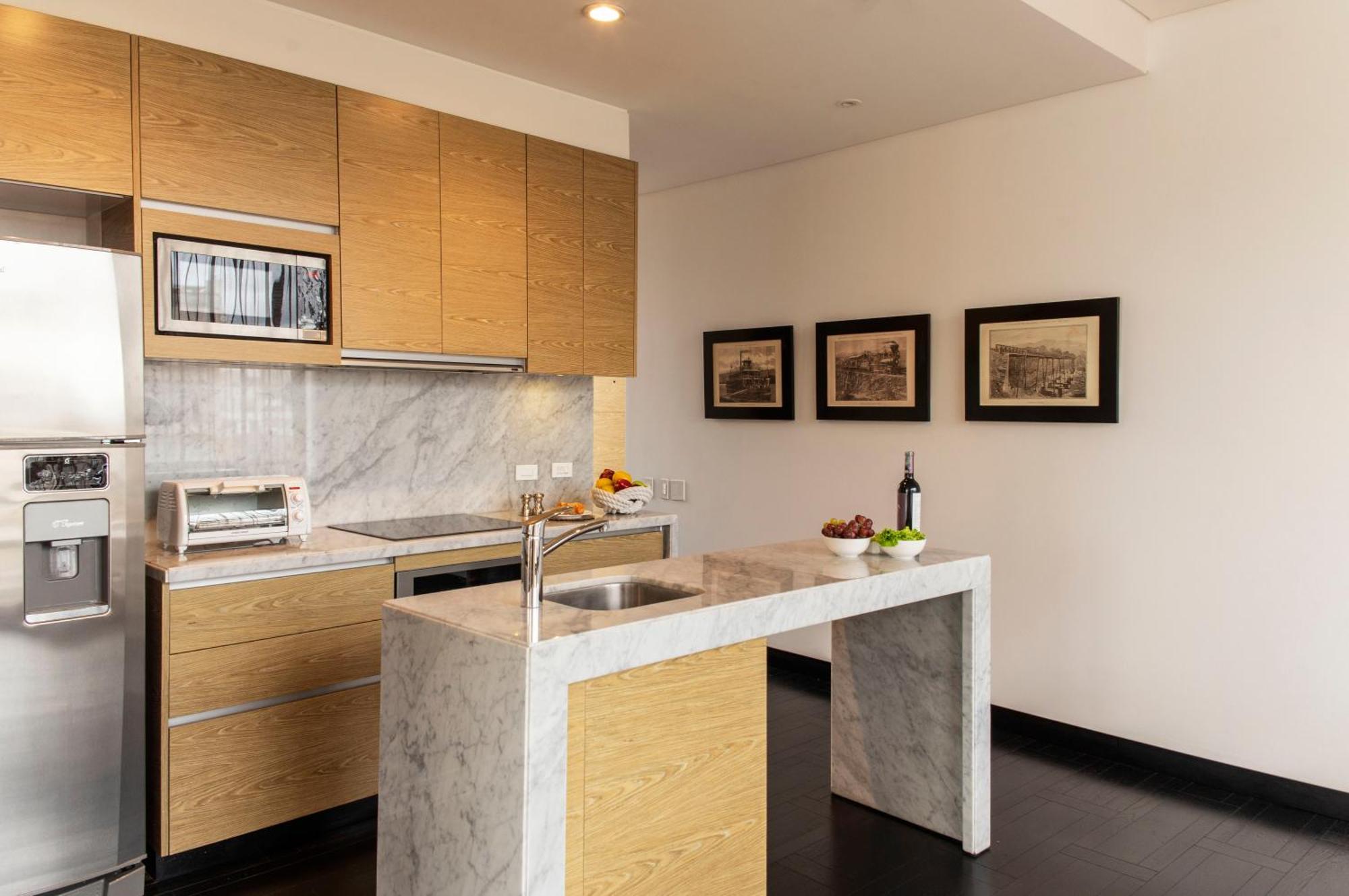 8010 Urban Living- Luxury Home Experience Bogota Buitenkant foto