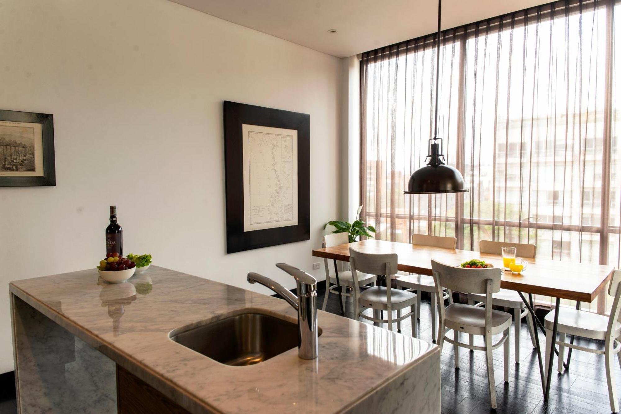 8010 Urban Living- Luxury Home Experience Bogota Buitenkant foto