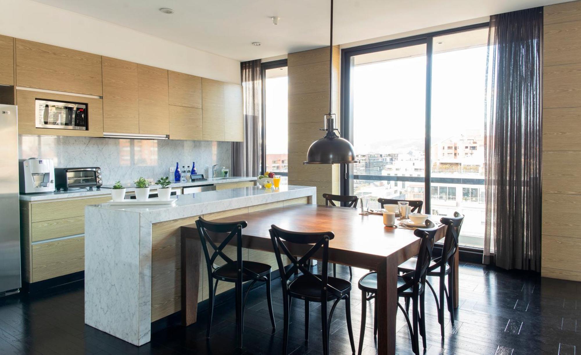 8010 Urban Living- Luxury Home Experience Bogota Buitenkant foto