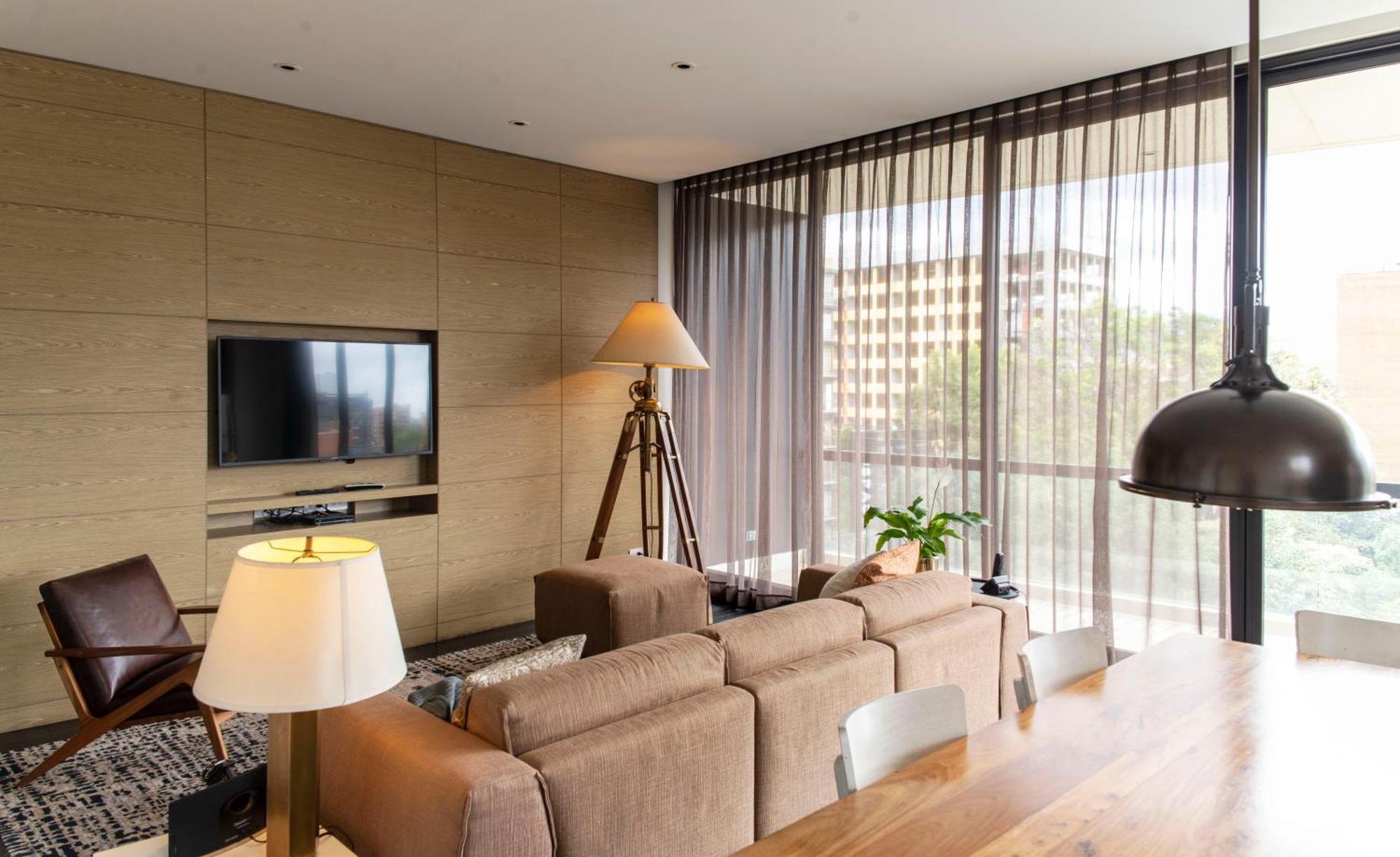 8010 Urban Living- Luxury Home Experience Bogota Buitenkant foto