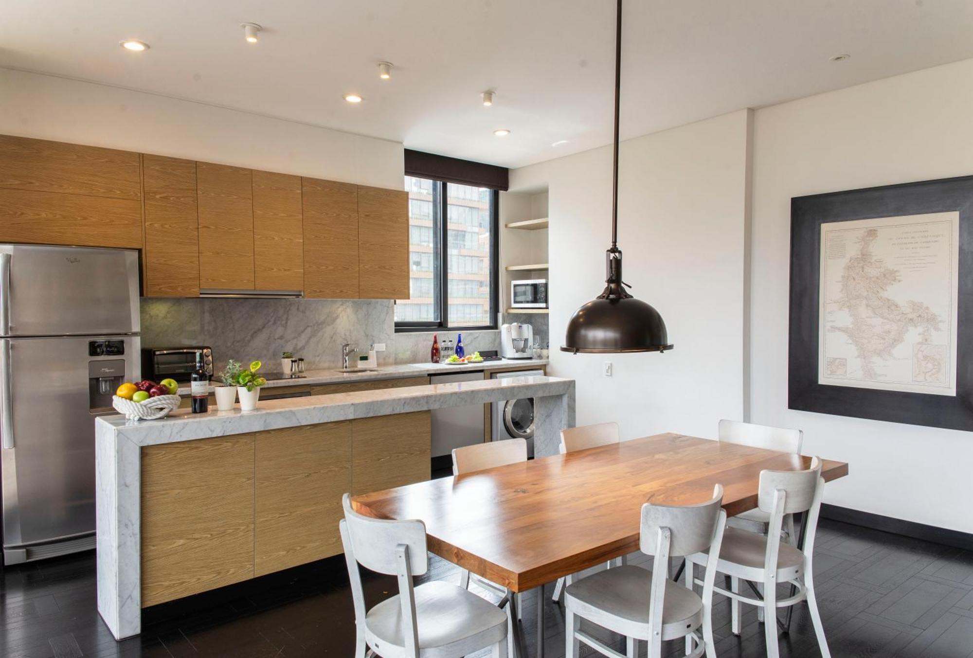 8010 Urban Living- Luxury Home Experience Bogota Buitenkant foto